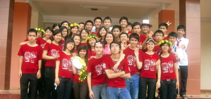 Kỉ niệm làm áo lớp của khách hàng học sinh tại Đồng Phục Hải Anh
