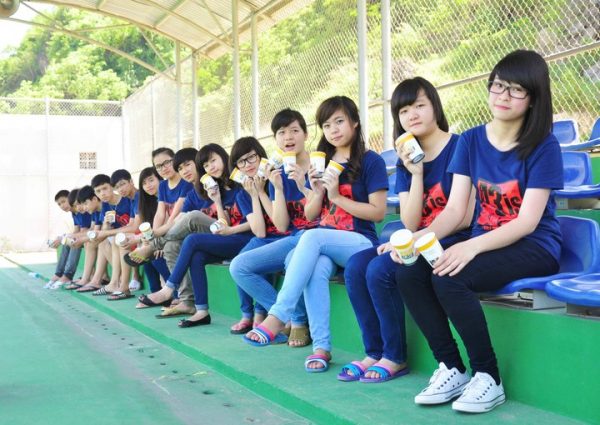 In áo đồng phục lớp giá rẻ theo ngành nghề, sự kiện góp phần mang lại các hiệu quả bất ngờ.