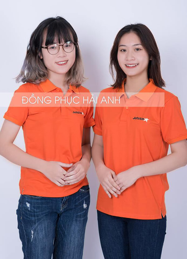 Với mẫu áo đồng phục mới cổ bẻ này sẽ giúp cho các bạn trở nên lịch sự và trang nhã hơn.
