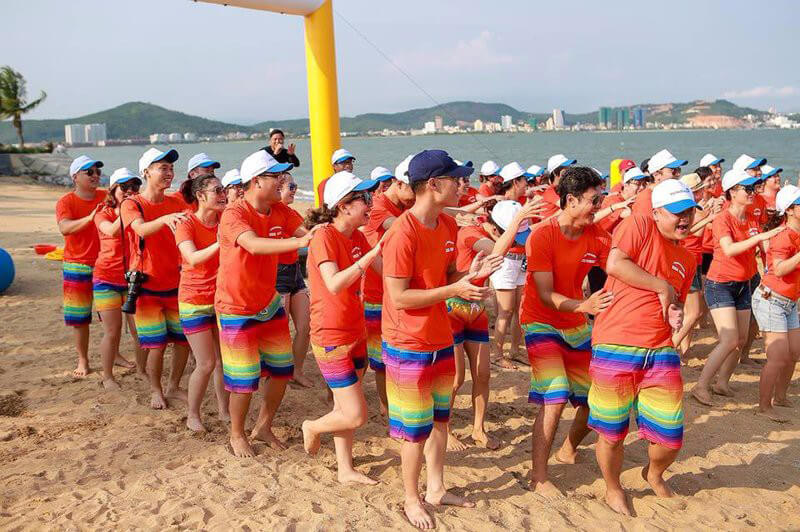 Đồng phục Hải Anh là một trong những địa chỉ may áo đồng phục nhân viên ngân hàng uy tín nhất hiện nay.