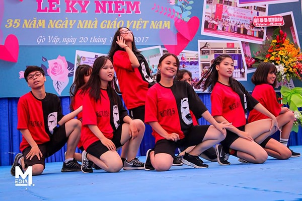 Áo thun đồng phục nhóm với những thiết kế vô cùng ấn tượng
