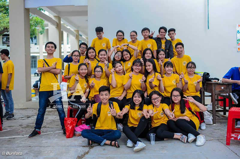 Hải Anh là địa chỉ may áo đồng phục tại Hà Nội cung cấp những mẫu áo lớp độc đáo, ấn tượng