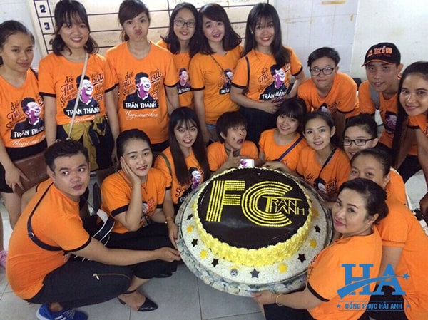 Đồng phục Hải Anh cam kết đem đến những mẫu áo đồng phục nhóm FAN chất lượng nhất
