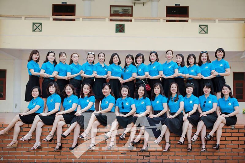 Tìm kiếm địa chỉ may áo phông đồng phục nhân viên sẽ là một trong các cách giúp hạn chế các sai sót không đáng có trong may những bộ trang phục này.