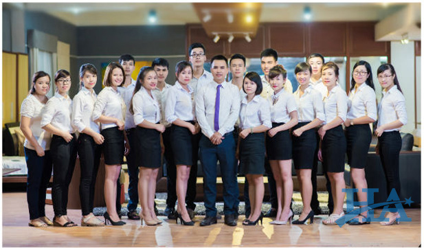 Không chỉ có áo thun mà áo sơ mi cũng là lựa chọn đồng phục công ty cho doanh nghiệp