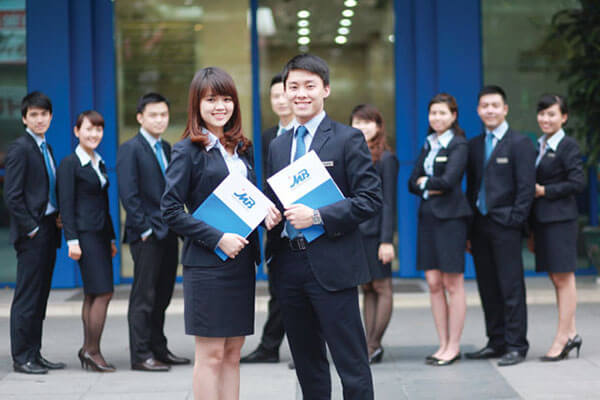Nâng tầm đẳng cấp chuyên nghiệp củ công ty qua các mẫu áo vest đồng phục công sở.
