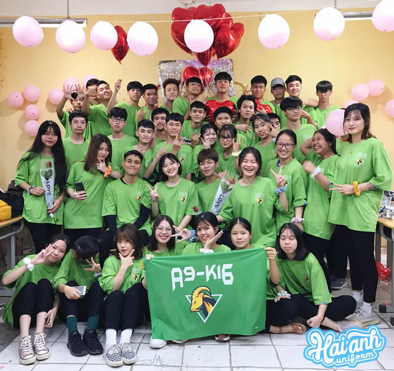 Làm áo lớp giá rẻ không chỉ tiết kiệm chi phí mà còn mang lại nhiều ý nghĩa đặc biệt