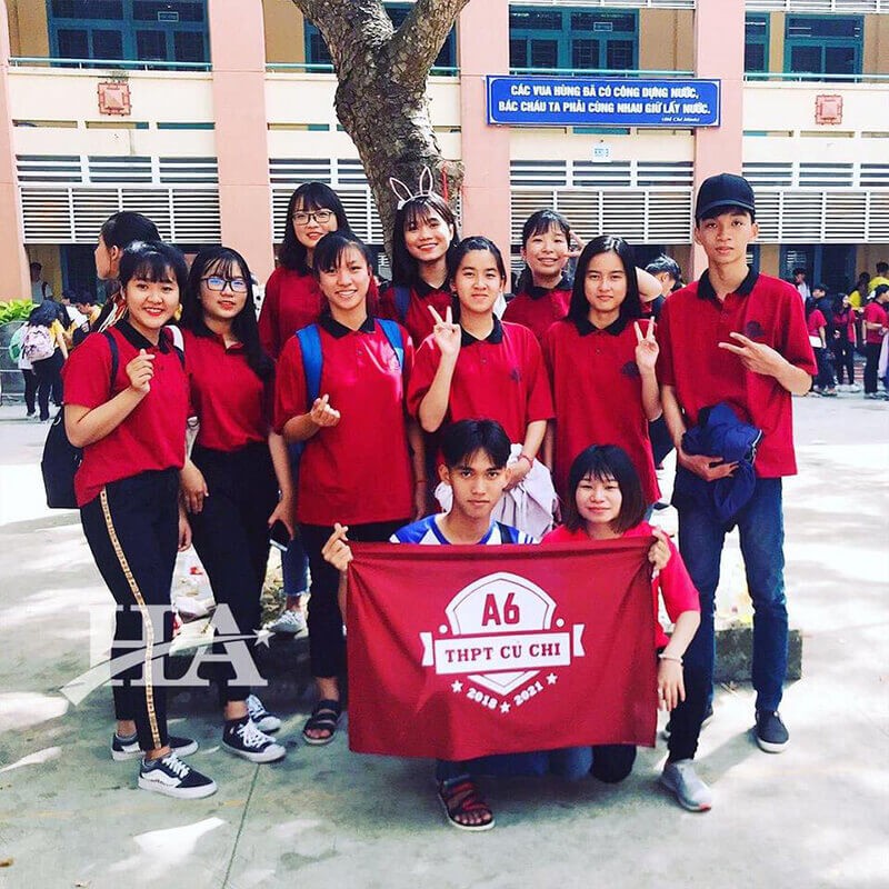 Các mẫu thiết kế khi làm đồng phục lớp ngày càng phát triển và đa dạng mẫu mã sản phẩm.