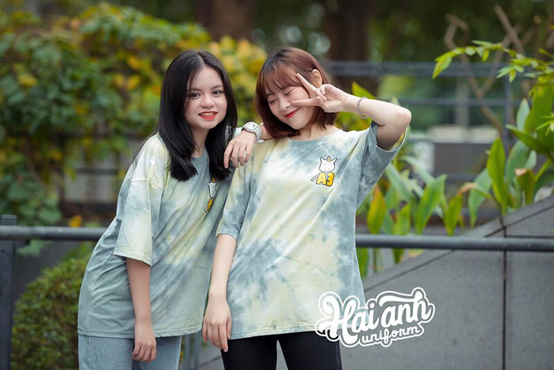 Nhiều ưu đãi hấp dẫn dành riêng cho khách hàng khi đặt làm áo lớp giá rẻ ở Khánh Hòa tại Đồng phục Hải Anh.
