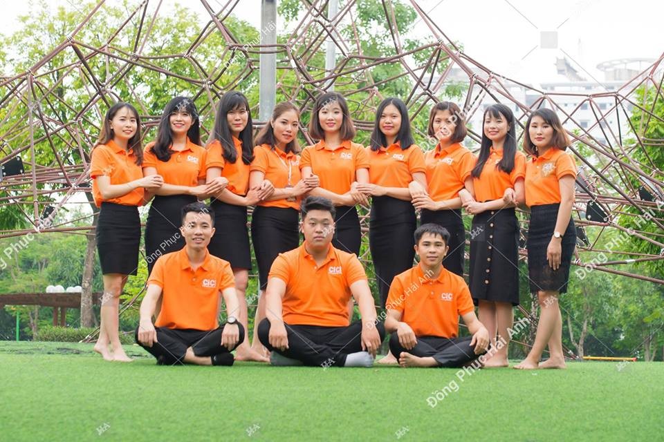 Chọn màu áo đồng phục công ty theo màu của logo thương hiệu