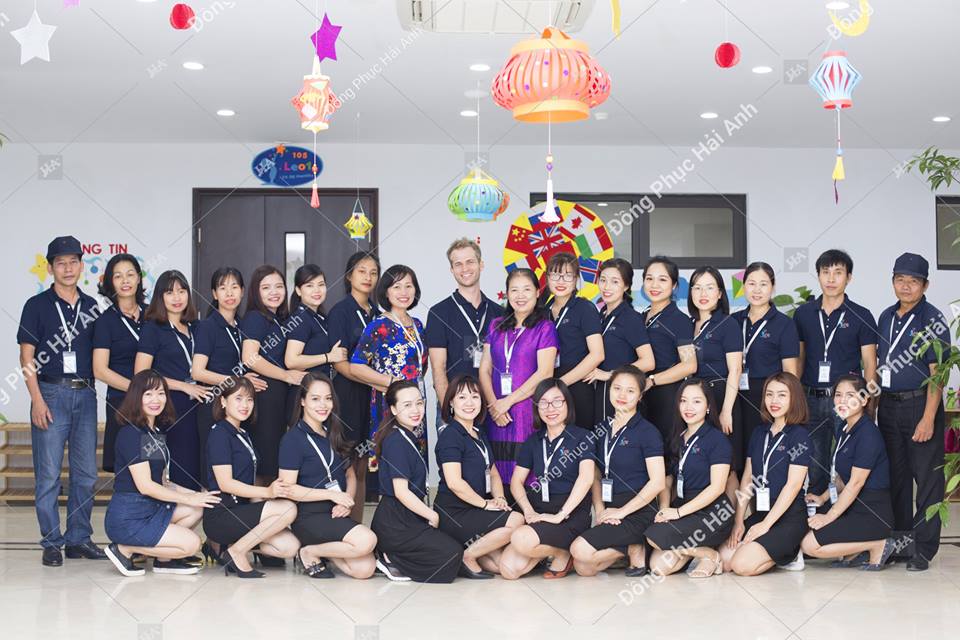 Chất liệu vải cũng vô cùng quan trọng khi may áo đồng phục.