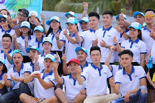Nhu cầu may áo đồng phục công ty uy tín hiện nay đang nhận được sự quan tâm, chú ý đến từ các doanh nghiệp.