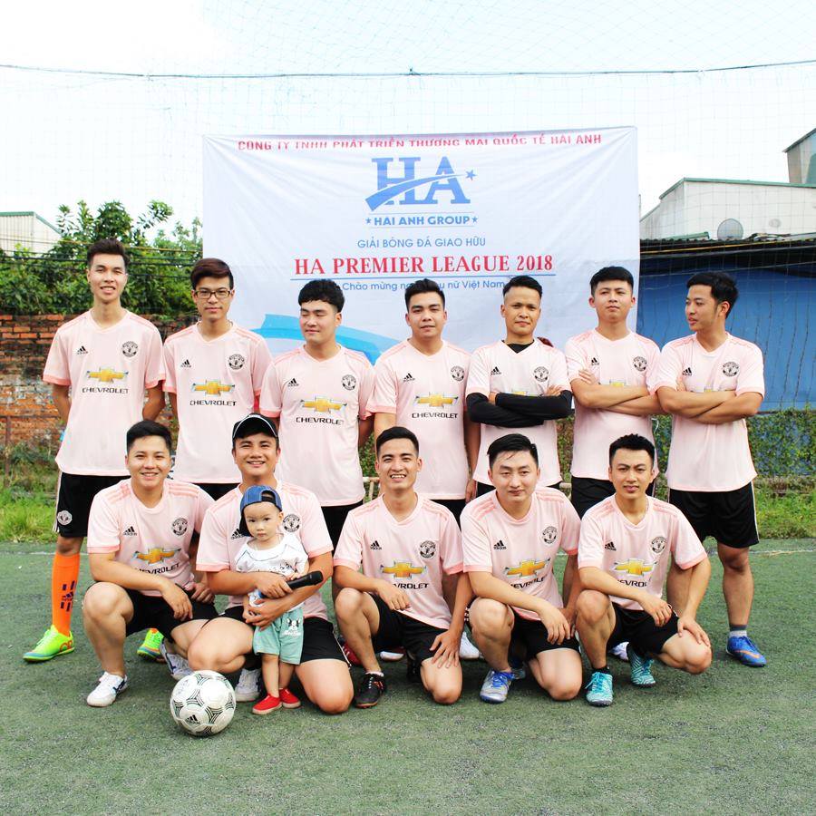 dong-phuc-hai-anh-to-chuc-su-kien-20-10-06