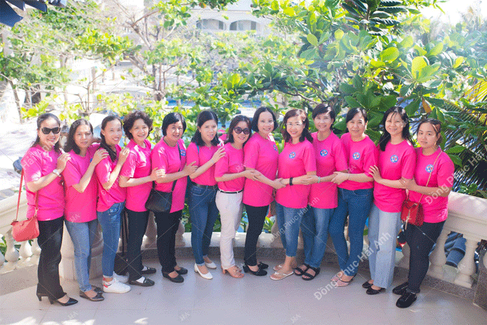 áo đồng phục du lịch, team building, đi biển