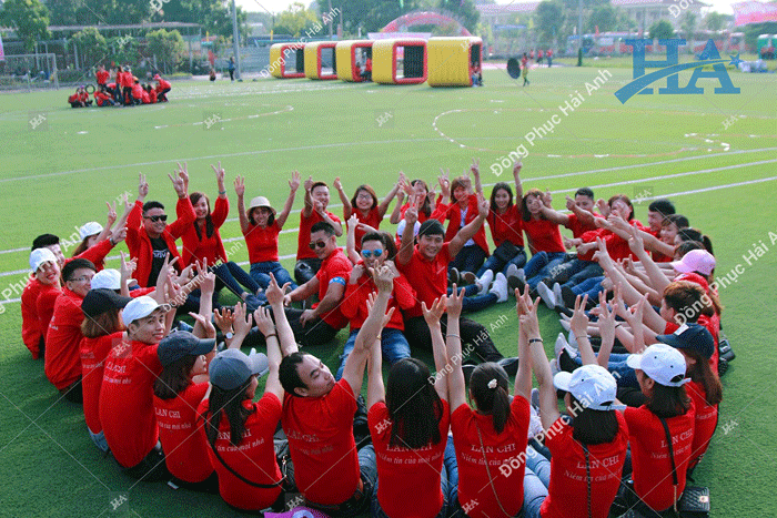 áo đồng phục du lịch, team building, đi biển