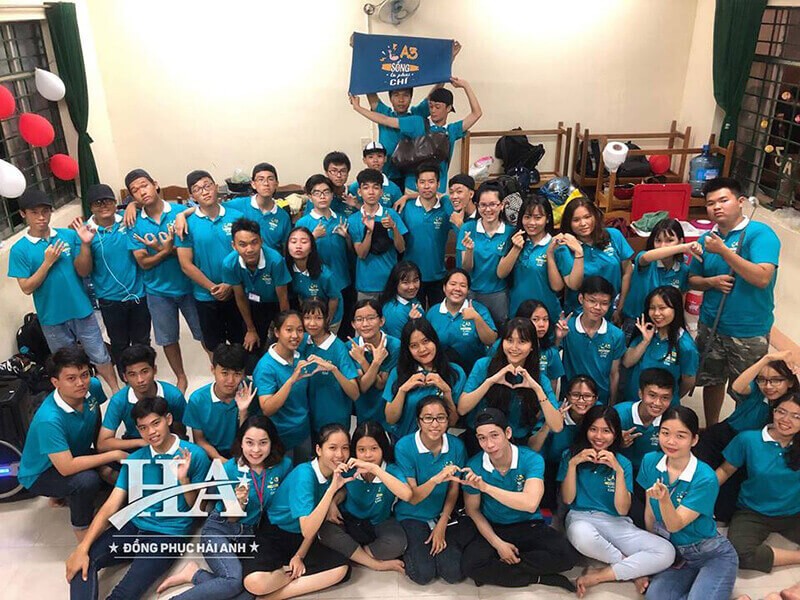 Các mẫu thiết kế áo đồng phục lớp hiện nay ngày càng đa dạng, đáp ứng về các yêu cầu dù là khắt khe nhất từ khách hàng.