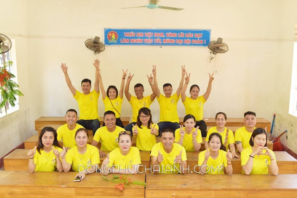 Lựa chọn một đơn vị đặt áo đồng phục uy tín là yếu tố quan trọng cần thiết khi may áo đồng phục số lượng ít
