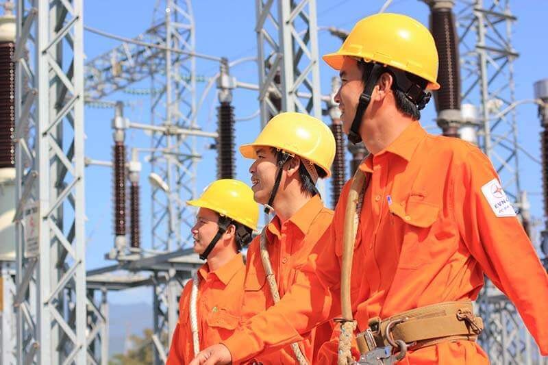 Sức hút từ những bộ đồng phục bảo hộ lao động dường như đã tác động đến tâm lí của những người đang sử dụng loại trang phục này.