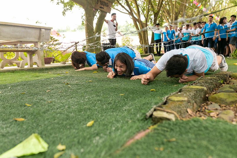 Hàng loạt những chông gai, thử thách dường như không làm khó được tinh thần của các đội
