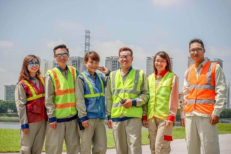 Sử dụng các mẫu bảo hộ lao động đẹp sẽ là cơ hội để các doanh nghiệp nâng cao tầm ảnh hưởng của mình trong lòng khách hàng.