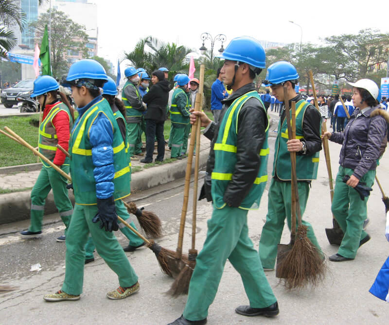 Việc tìm kiếm xưởng may quần áo bảo hộ góp công sức lớn vào việc gìn giữ hình ảnh chuyên nghiệp trong mắt khách hàng, đối tác doanh nghiệp