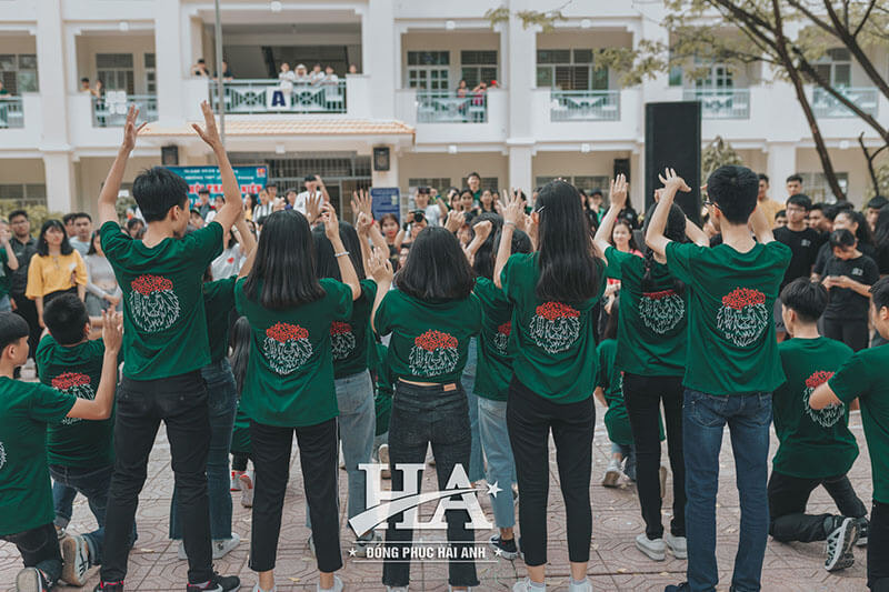 Làm áo lớp tphcm ở Hải Anh cung cấp nhiều mẫu thiết kế ấn tượng