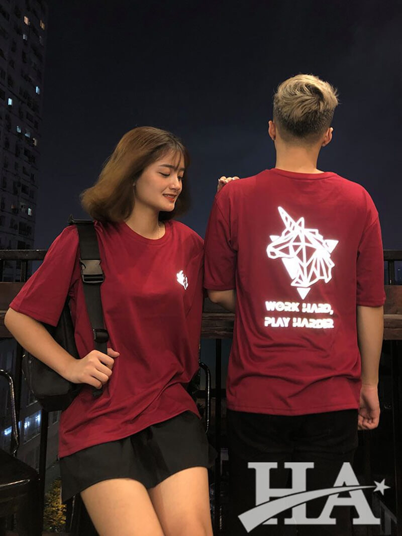 Logo áo lớp hình chú ngựa – Biểu tượng 12 con giáp