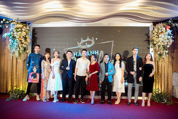 Dàn trai xinh, gái đẹp văn phòng Hà Nội