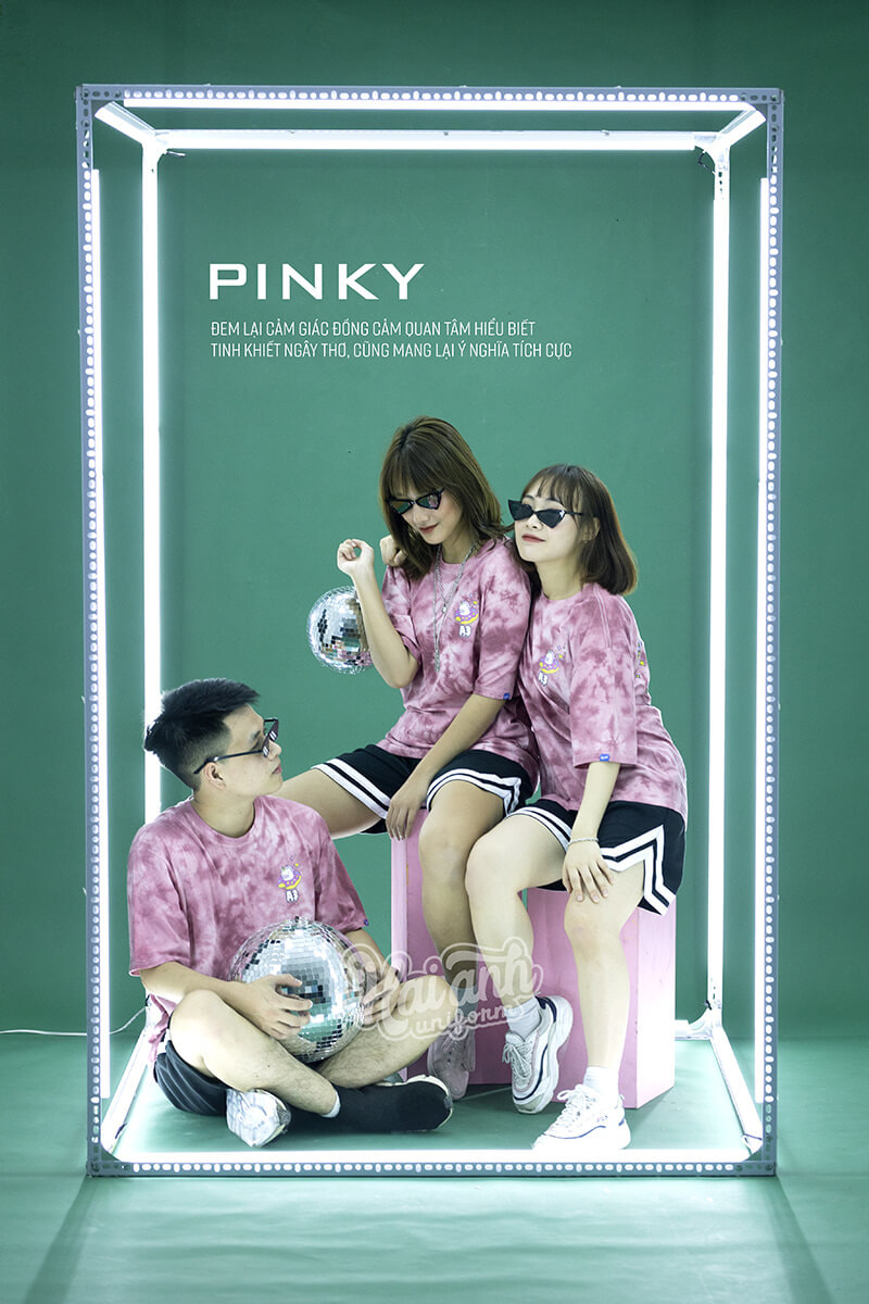 Mẫu áo lớp Patchy Pinky