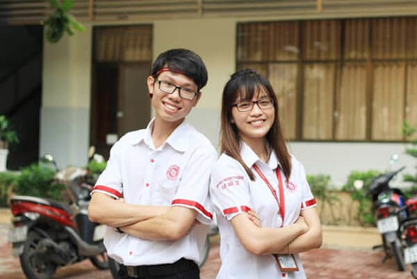 Mẫu đồng phục học sinh của các trường đại học tại Việt Nam 