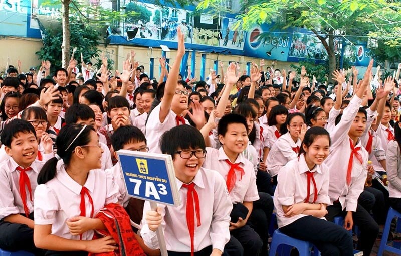 Đồng phục học sinh cấp 2