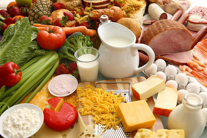 Thực hiện chế độ dinh dưỡng đầy đủ, ăn chín uống sôi