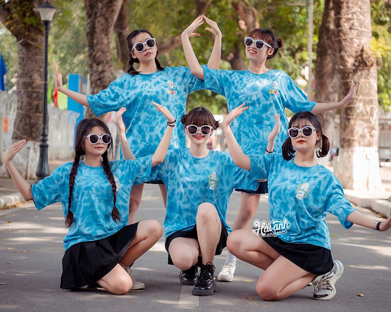 Mẫu áo lớp Patchy mới nhất năm 2020 của Hải Anh