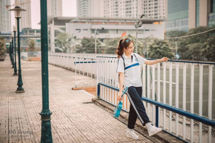 Địa chỉ nhận đặt may áo đồng phục các trường đạ học theo yêu cầu với giá tốt nhất