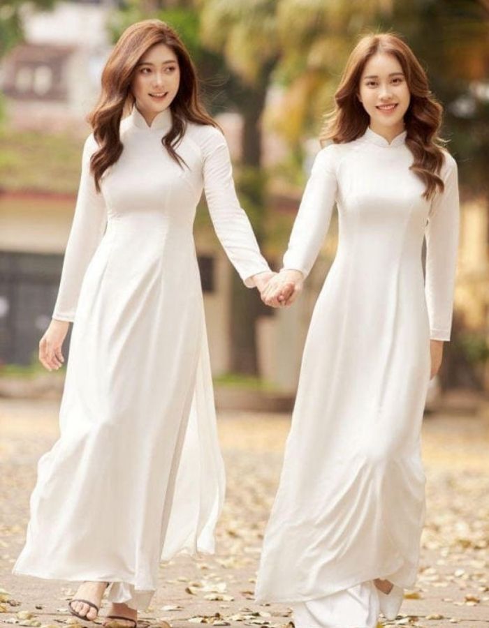 Kiểu tạo dáng dành cho 2 người được sử dụng phổ biến
