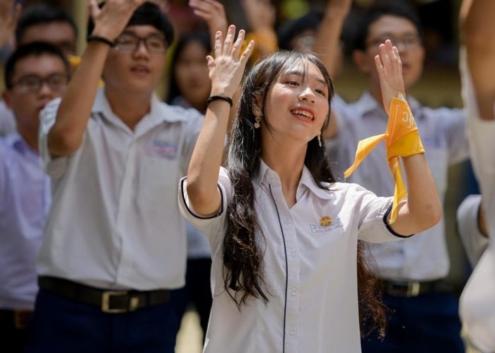 Mẫu đồng phục THPT Lê Hồng Phong Hải Phòng được thiết kế với kiểu dáng độc đáo