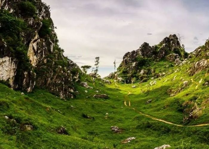 Núi Trầm, Chương Mỹ là địa điểm chụp kỷ yếu nổi tiếng