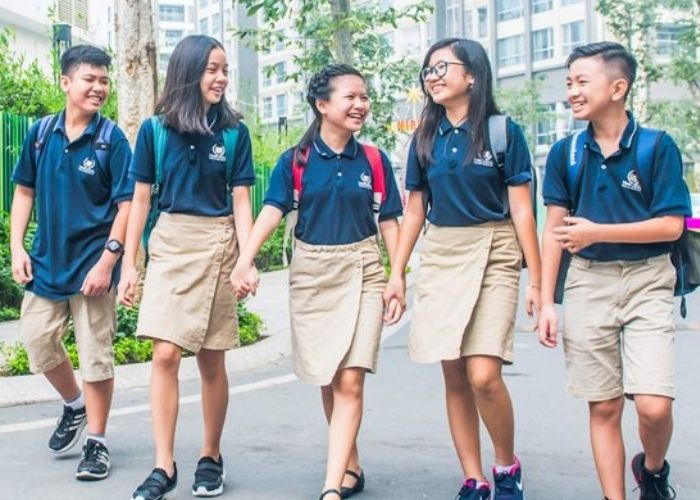 Đồng phục cấp 2 trường quốc tế Vinschools sử dụng chất liệu cao cấp
