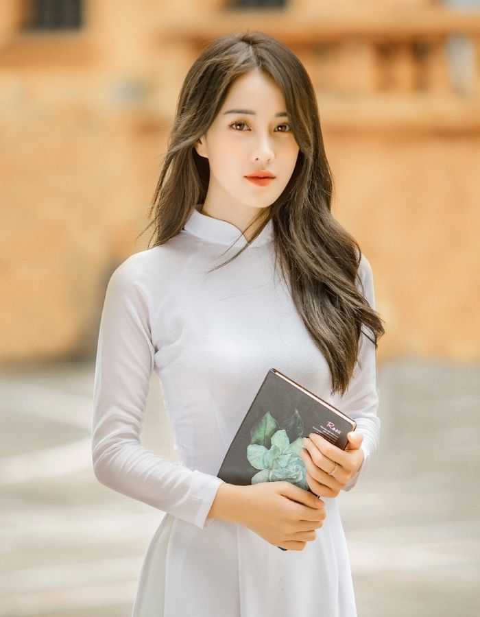 Áo dài Việt Nam nằm trong top trang phục đẹp nhất thế giới