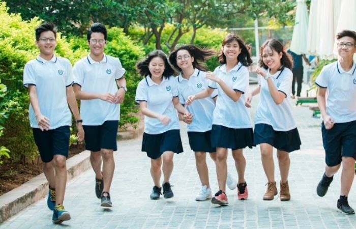 Mẫu đồng phục mang phong cách thiết kế năng động
