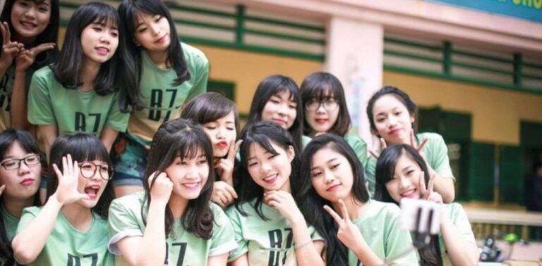 Thông báo họp lớp hài hước sau 5, 10, 15 năm ra trường