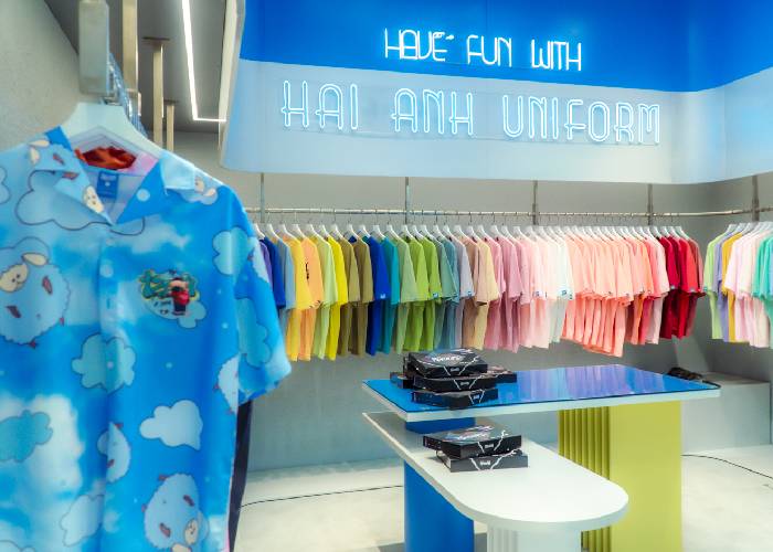 Đồng phục Hải Anh, địa chỉ thiết kế logo hình tam giác đẹp, ấn tượng