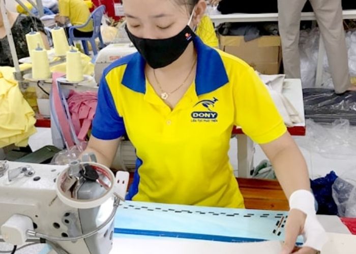 Xưởng may Dony áp dụng công nghệ may hiện đại