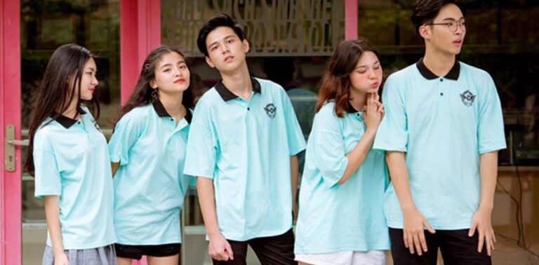 99+ Mẫu đồng phục lớp 10 cực đẹp, thiết kế độc đáo, hình in đáng yêu