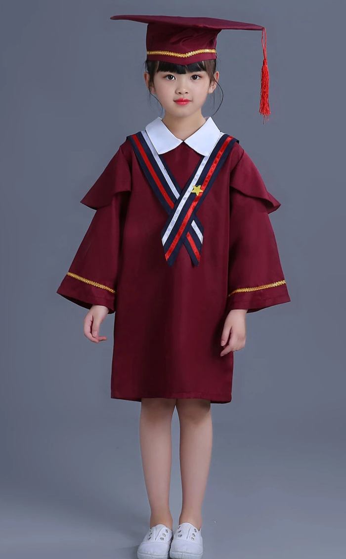 Mẫu áo cử nhân cho bé thiết kế ấn tượng