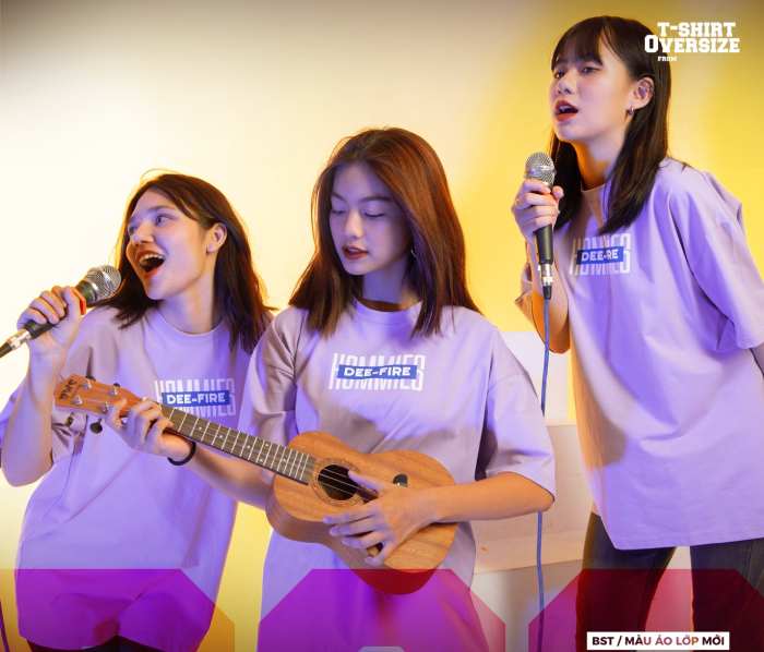 Mẫu áo lớp cổ tròn tay ngắn được nhiều học sinh yêu thích