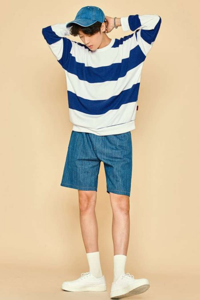 Outfit đi dã ngoại kết hợp áo thun mix quần short jeans dành cho nam