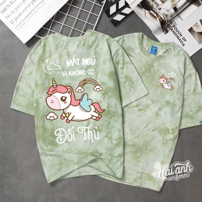 Mẫu áo lớp màu xanh được in chuyển nhiệt cao cấp