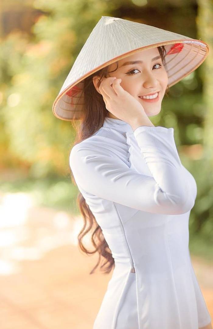 Xưởng may áo dài Thùy Linh nổi tiếng với nhiều sản phẩm đẹp