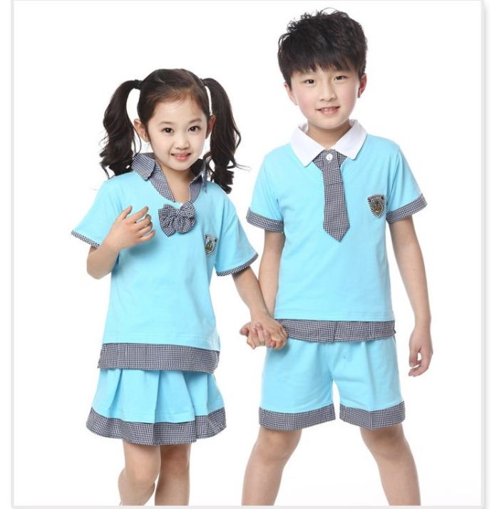 Bộ quần áo thiết kế tone màu xanh dương thanh lịch